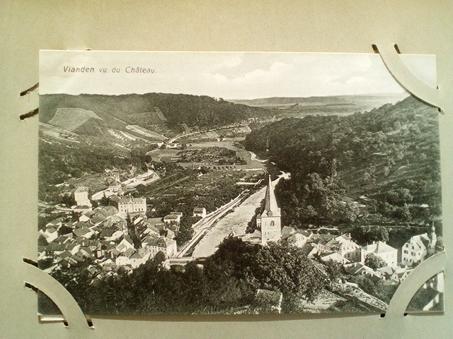 /Luxemburg/LU_Place_1900-1949_Vianden vu du Chateau.jpg